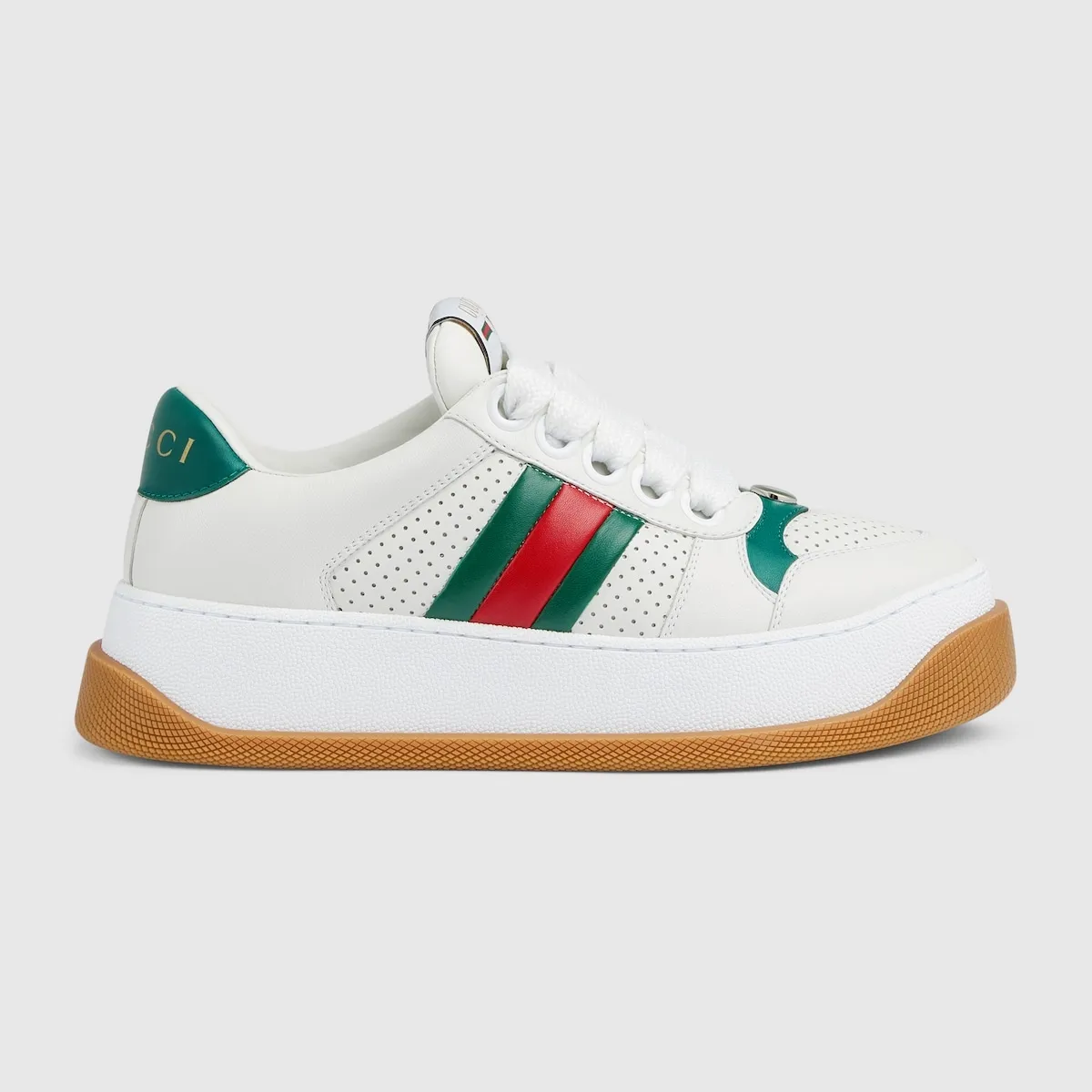 P700 Original item Private mold opening Gucci New Screener series Couple style Chubby Bread shoes Small dirty shoes Fatty Double G Casual sneakers Original purchase Development Original purchase Development Screener series sneakers are inspired by the classic sneakers of the 1970s, named after the defensive action in sports. They are decorated with striped webbing on the side and embellished with retro Gucci logos. These sneakers are made of GG canvas. Purple leather details add depth to the piece with sharp contrast, and the details are fuller. Exquisitely packaged at the delivery counter. Fabric: Original imported cowhide + double G fabric. Lining: Original customized sheep lining. Sole: Original molded TPU outsole. Sole thickness: 6CM. Size: Women's 35-40 / Men's 39-44.